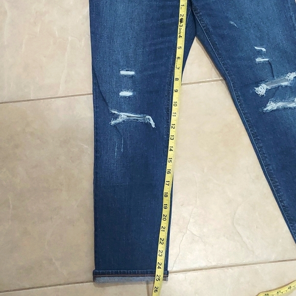 Old Navy boyfriend distressed jeans - Picture 10 of 10